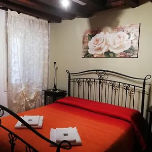  Apartment Ca Al Campanile Italy