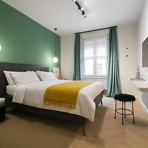  Apartment Sphera Bologna, Design Under The Two Towers Italy